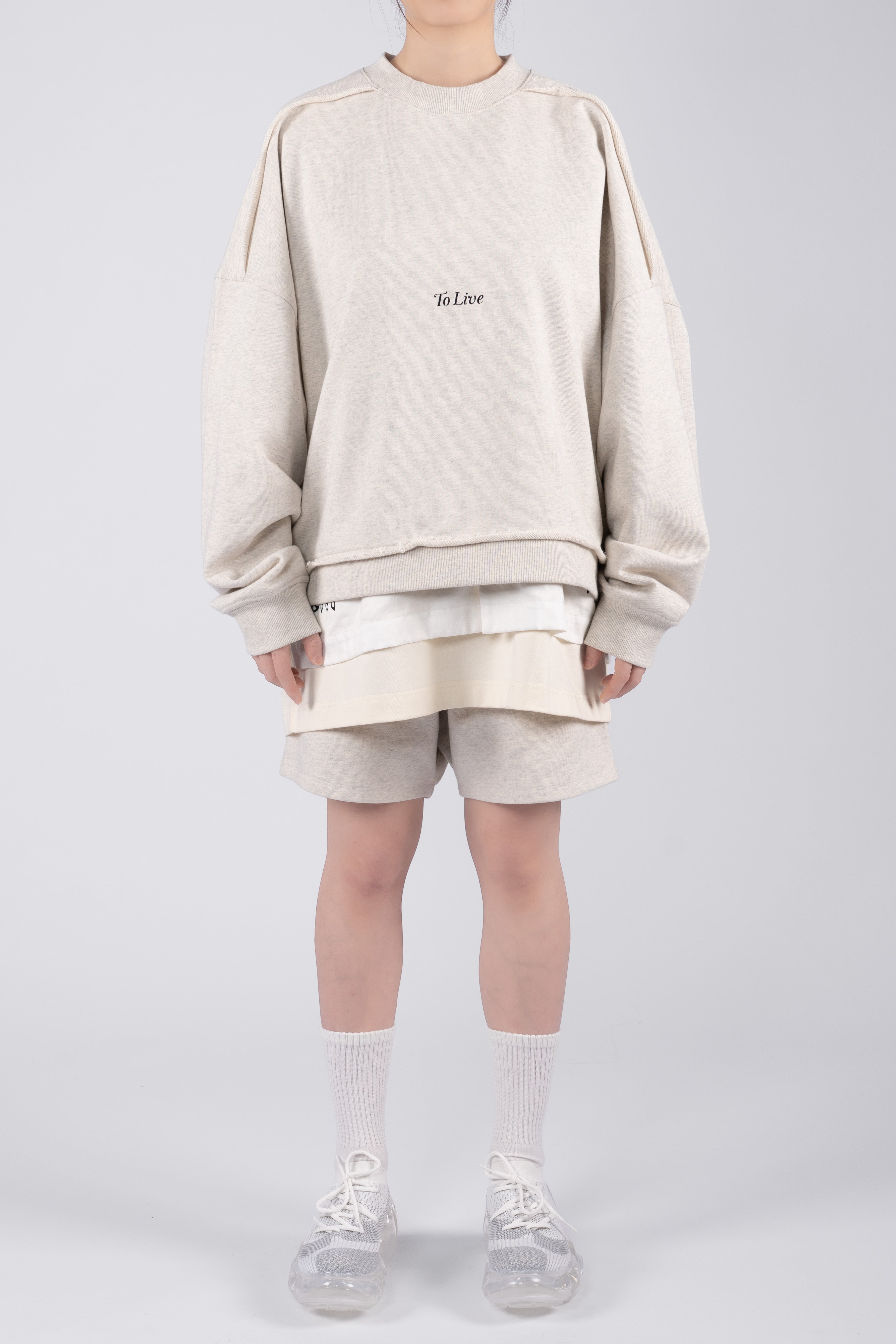 “TO LIVE” Cropped Relaxed Crewneck Sweatshirt - Mélange Light Grey