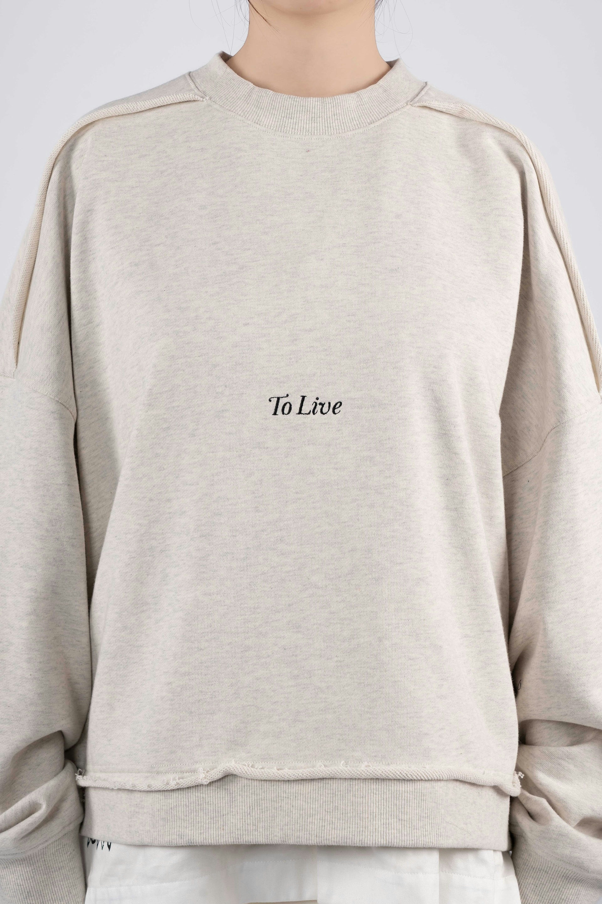 “TO LIVE” Cropped Relaxed Crewneck Sweatshirt - Mélange Light Grey