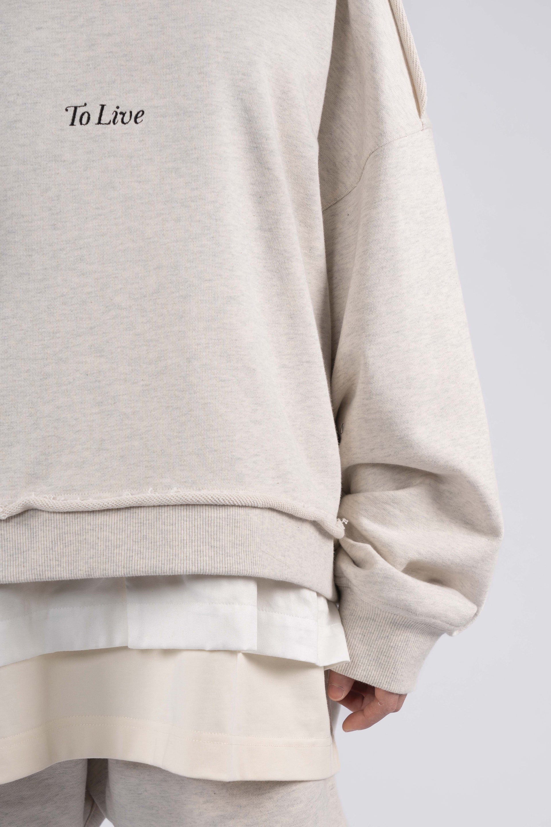 “TO LIVE” Cropped Relaxed Crewneck Sweatshirt - Mélange Light Grey