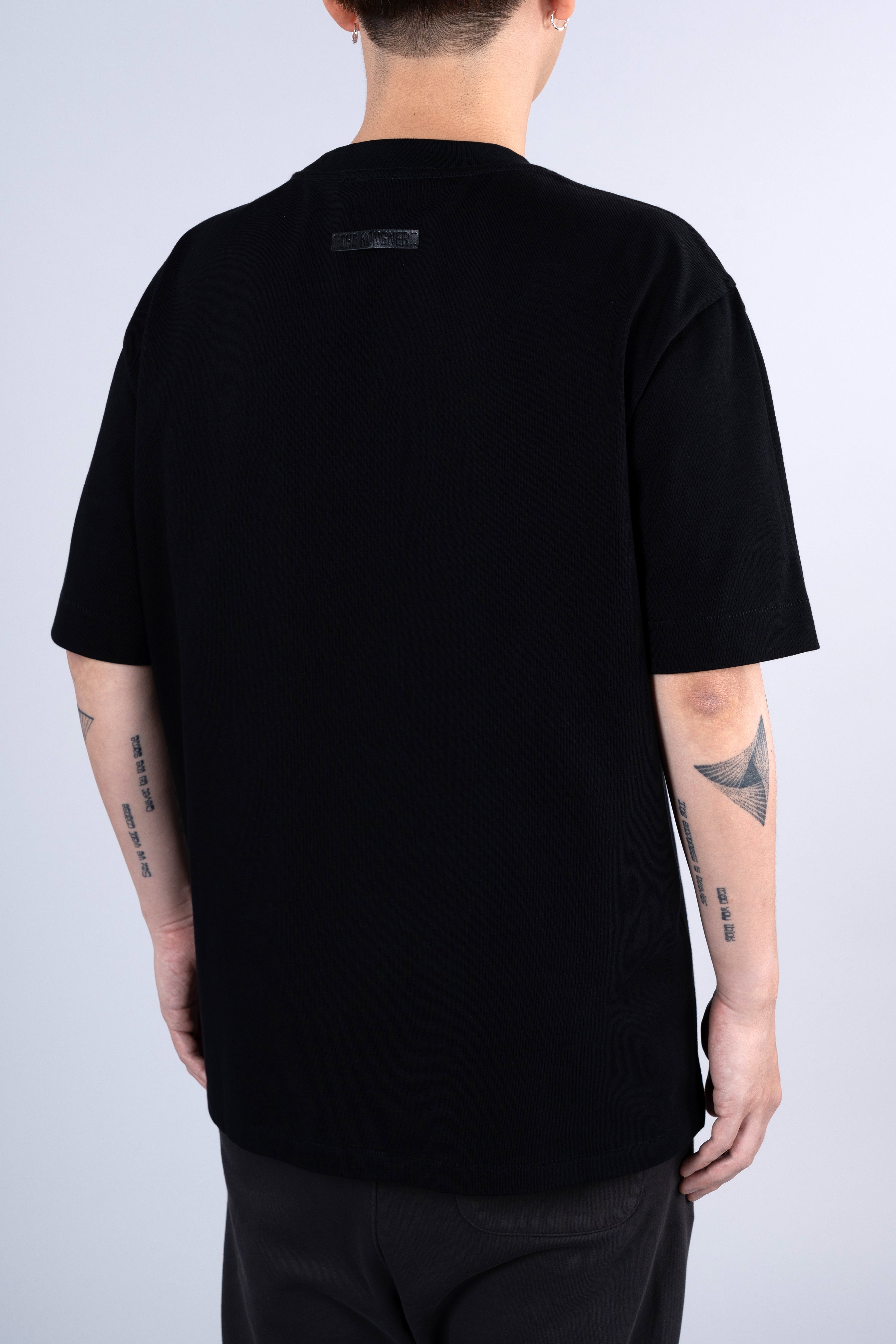 ˝SET THINGS RIGHT˝ Regular T-Shirt - Plain Black