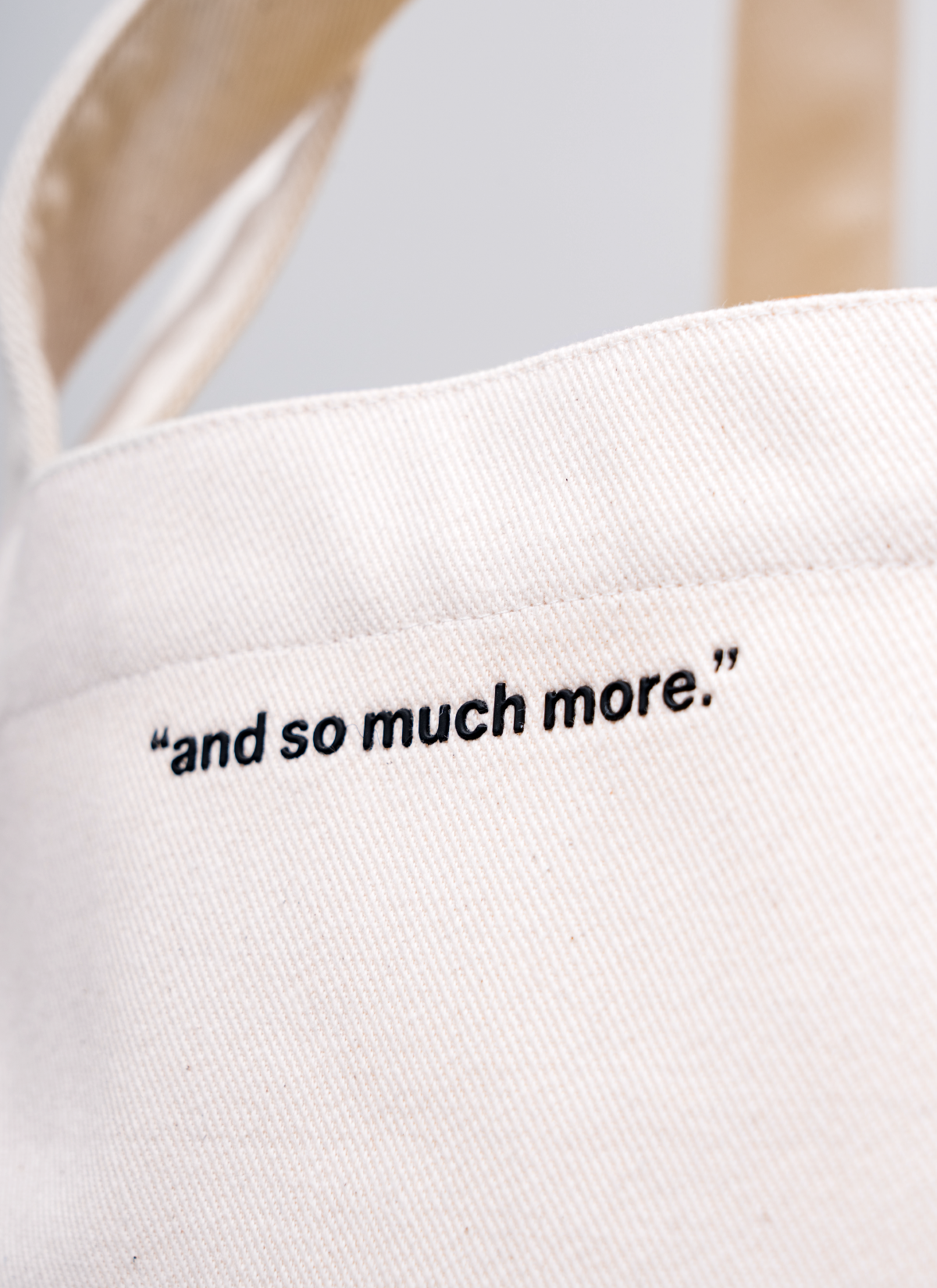 ˝SO MUCH MORE˝  Shopping Bag Raw White